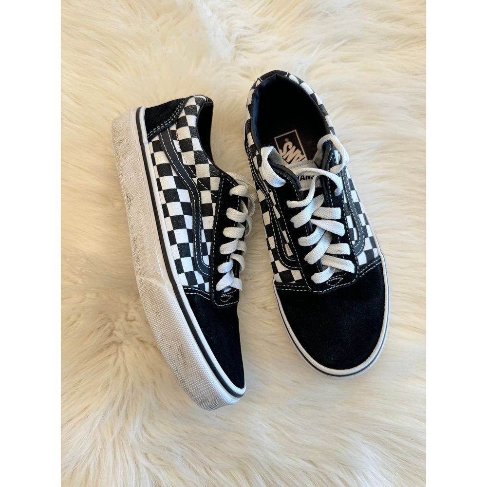 Vans checkerboard black and white youth 3.5 GUC‎